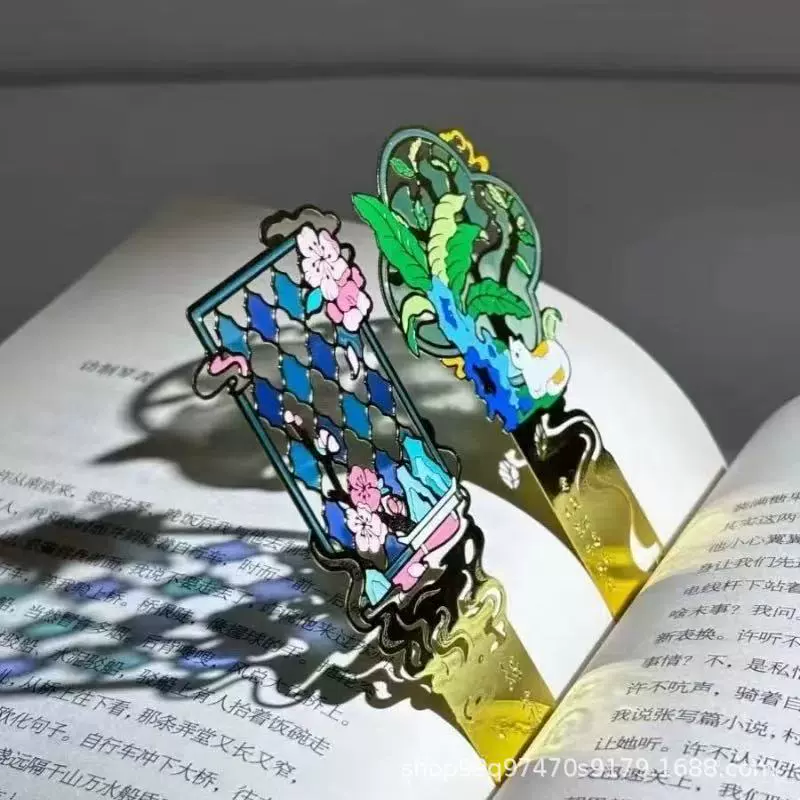 Прозрачные металлические закладки, индивидуальные культурные и творческие, свет и тень, музейные окна и цветы, живописные места, полые прозрачные стеклянные лакированные закладки