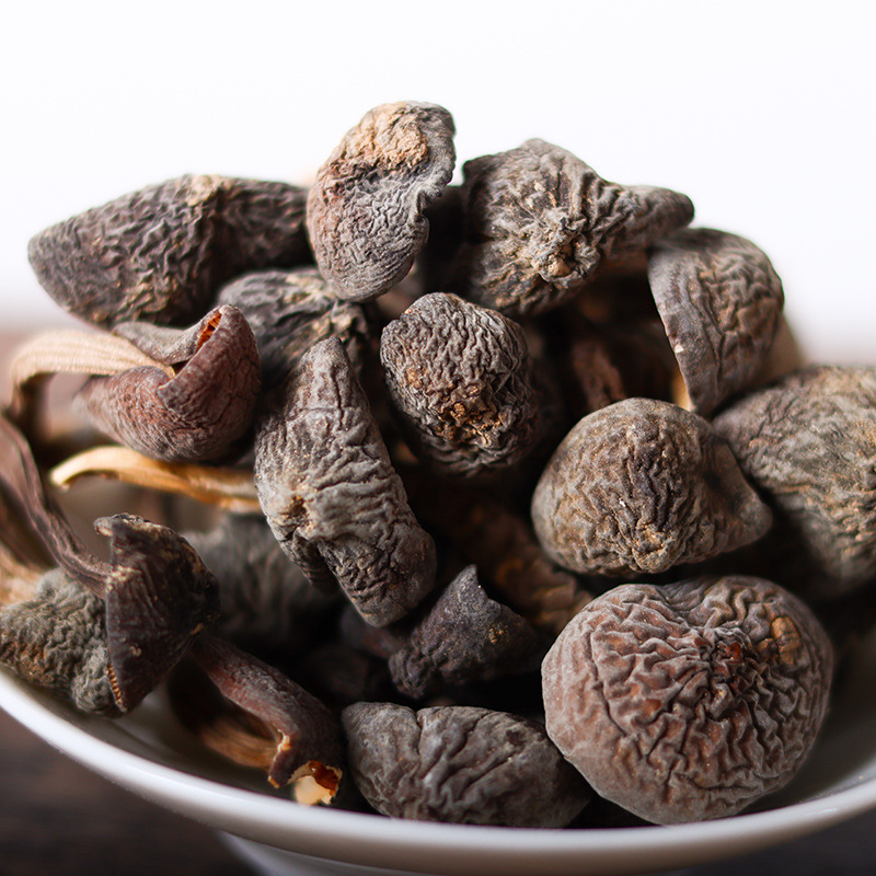 Yunnan black-skinned coryli mushrooms, chicken brown mushrooms, lychees, non-wild mushrooms, mountain delicacies, dried colin fiery mushrooms, dry goods wholesale