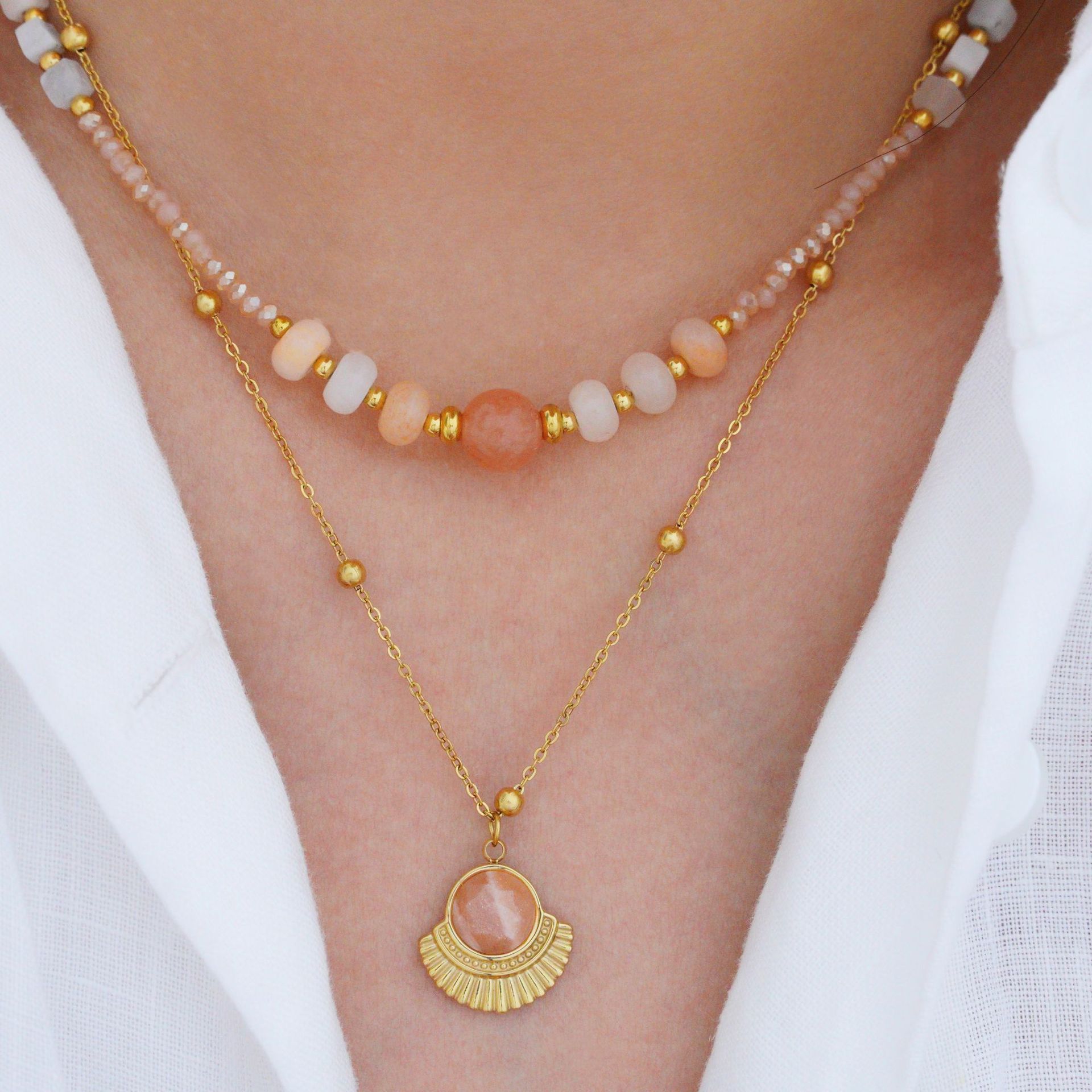 IG Style Casual Geometric Sector Moon Natural Stone Titanium Steel Natural Stone Pendant Necklace Necklace In Bulk display picture 2