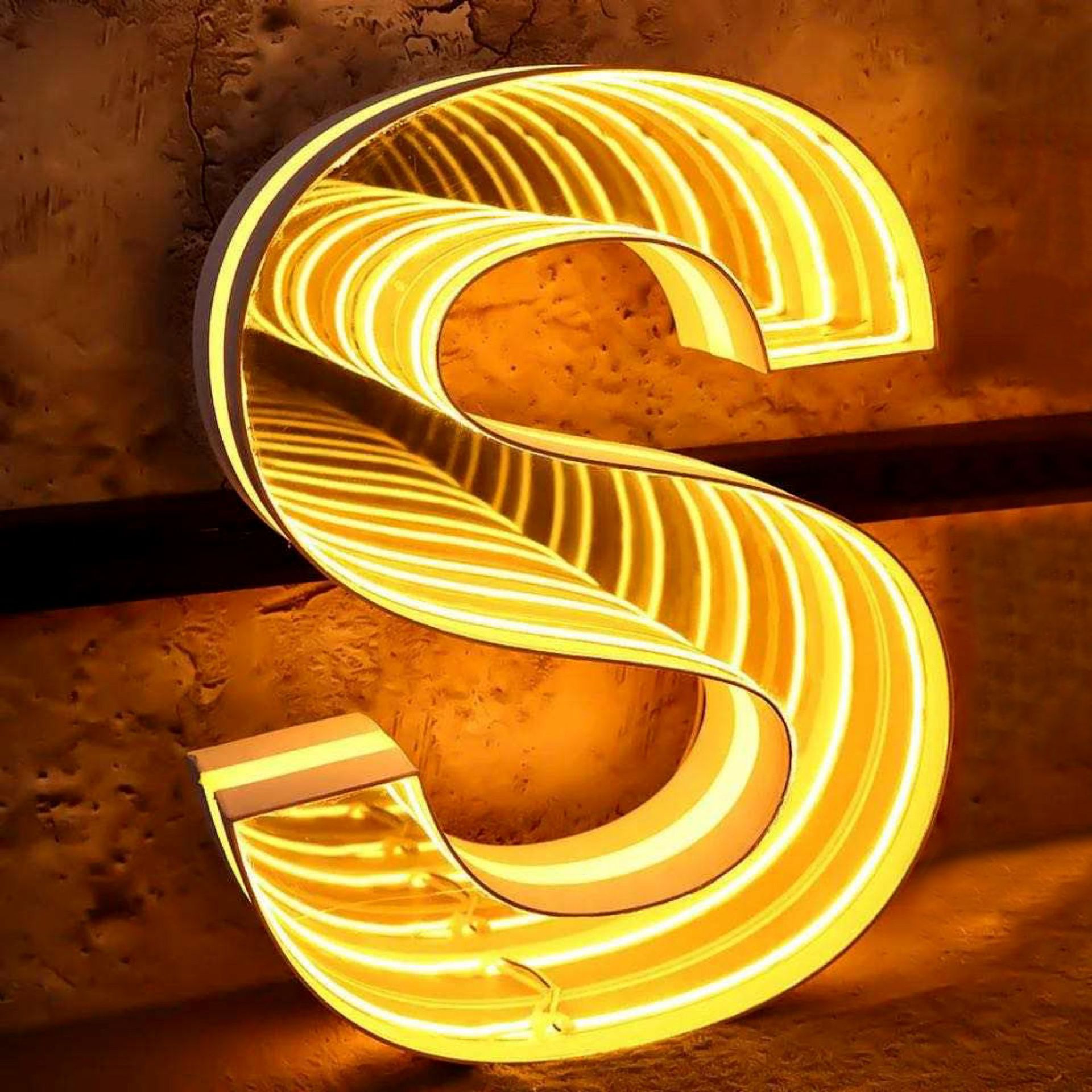 千层镜发光字、深渊字