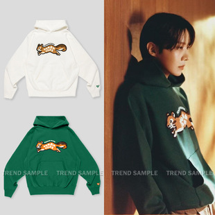 J-HOPE��̖�aHUMAN HOPEͬ���Bñ�l����Ů�r�Ќ���ӡ���L��ñ����
