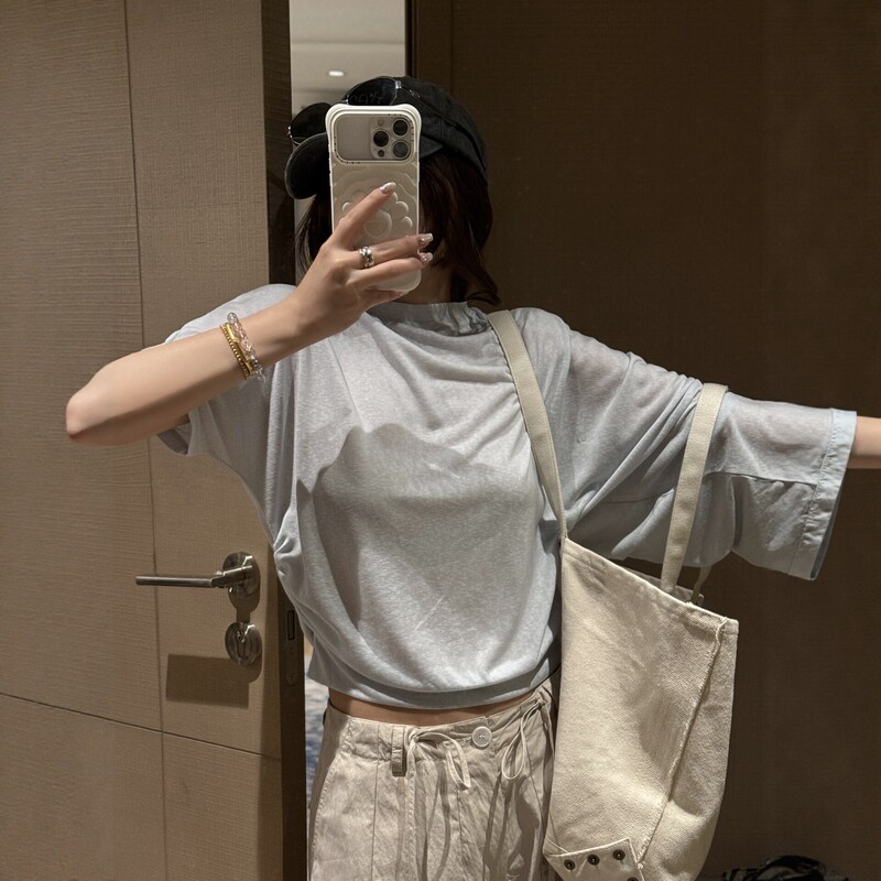 2026 New Style Loose Short-Sleeved T-Shirt for Women, Lazy Style, Versatile, Slimming, Irregular Size Sleeves, Summer Top