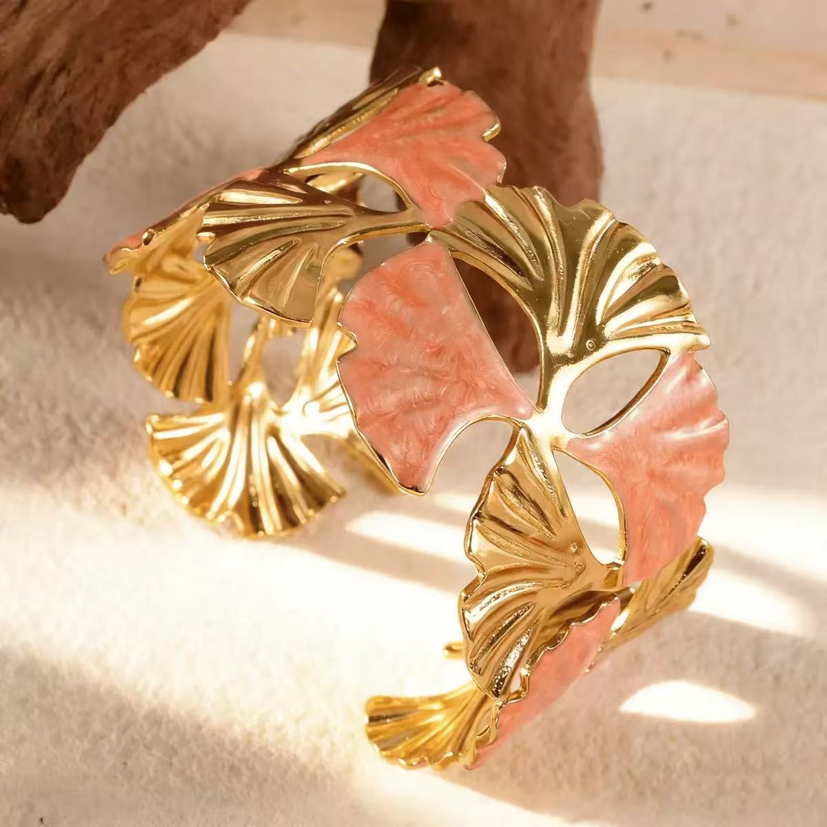 Ginkgo biloba leaf bracelet