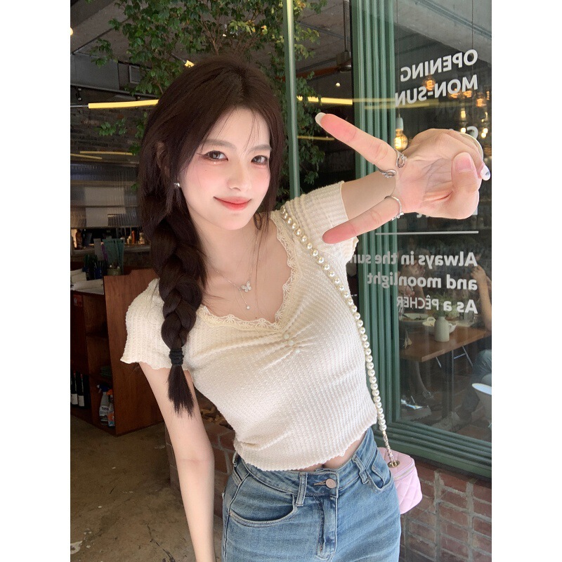 SweeT Lace Splicing ShorT-sleeved T-shirT for Women Summer New Design Niche Slim FiT VersaTile Navel-baring ShorT Top