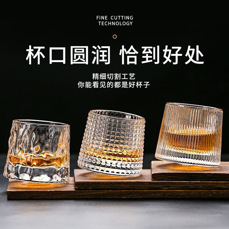 Creative rotating roly-poly doll