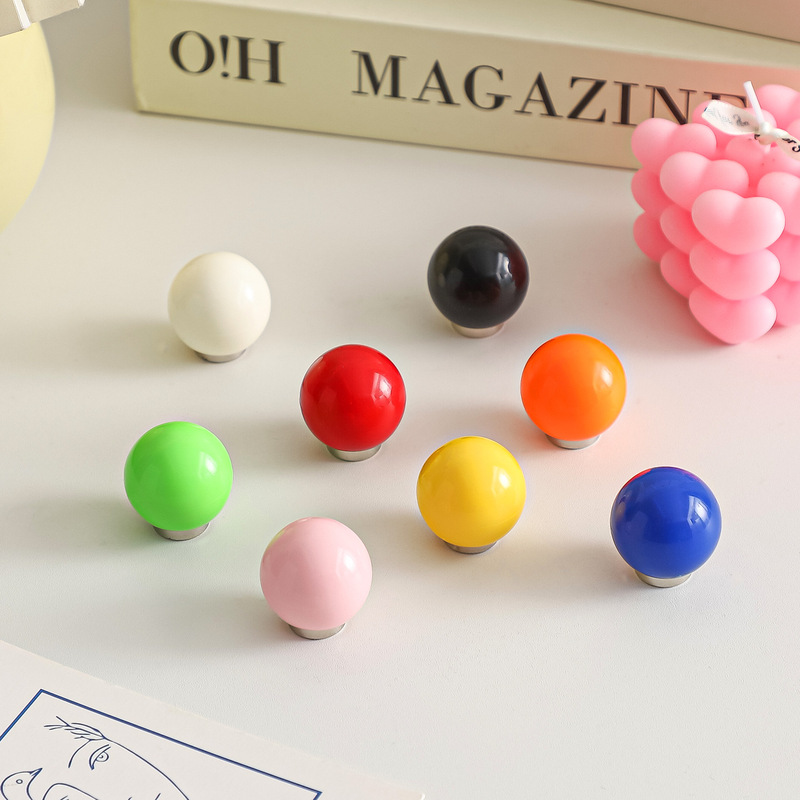 Dopamine Ball Strong Magnetic Hook Multifunctional Key Holder Decorative Hanging Piece Pegboard Refrigerator Magnetic Sticker Dopamine Ball Strong Magnetic Hook Multifunctional Key Holder Decorative Hanging Piece Pegboard Refrigerator Magnetic Sticker