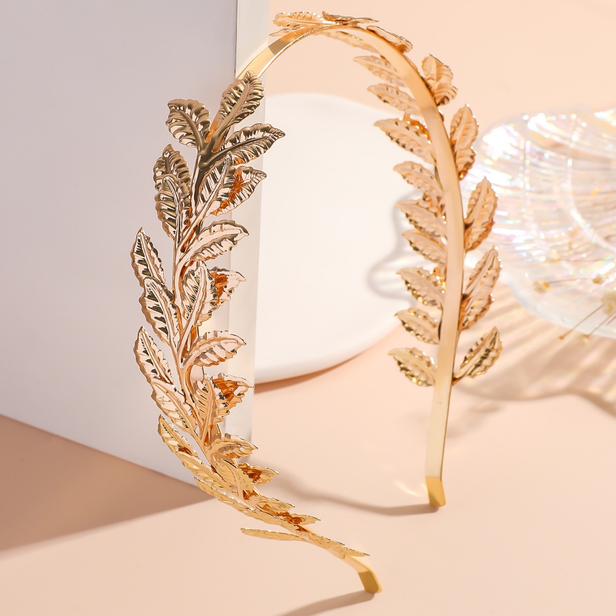 2024 comercio exterior nueva moda simple hoja de metal banda de cabello damas viajes de ocio calle banda de cabello al por mayor