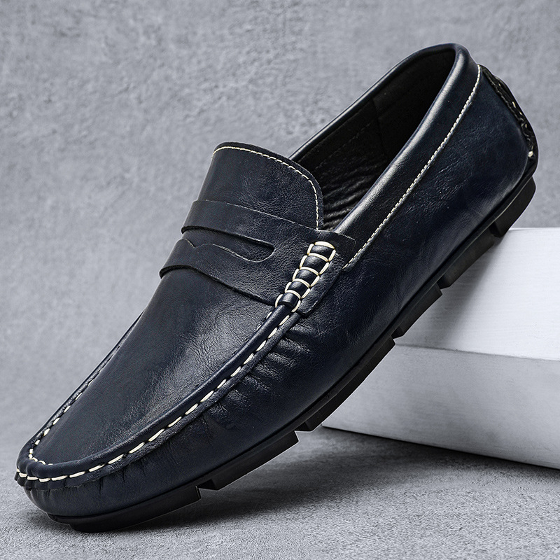 Zapatos de cuero en vivo para hombres 2025 nuevos zapatos de negocios británicos transpirables con suela suave zapatos casuales perezosos con un pie de zapato