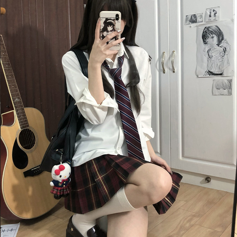 JK 긴 소매 셔츠 기본 가을과 겨울 일본 대학 스타일 유니폼 우유 화이트 솔리드 컬러 올 매치 탑