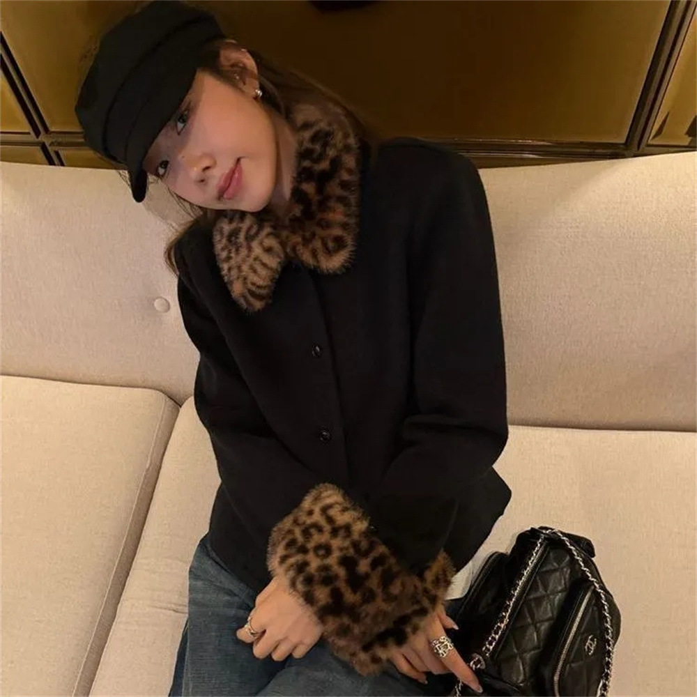Plus-Size Women's Autumn and Winter Leopard Print Coat with Fur Collar, Single-Breasted, Fleece-Lined, Thickened, Korean Style, Casual and Stylish