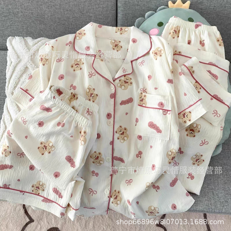Red famosa nuevo pijama de mujer nubes de verano algodón pantalones cortos de manga corta pantalones largos de tres piezas de dibujos animados set de ropa para el hogar
