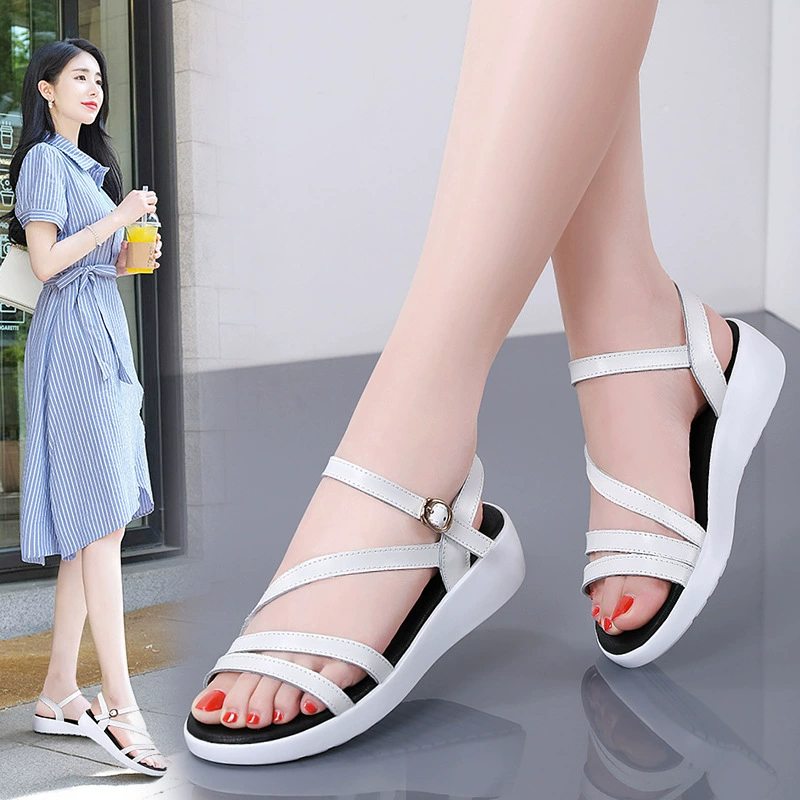 Summer non-slip universal sandals for students with a strap, soft sole