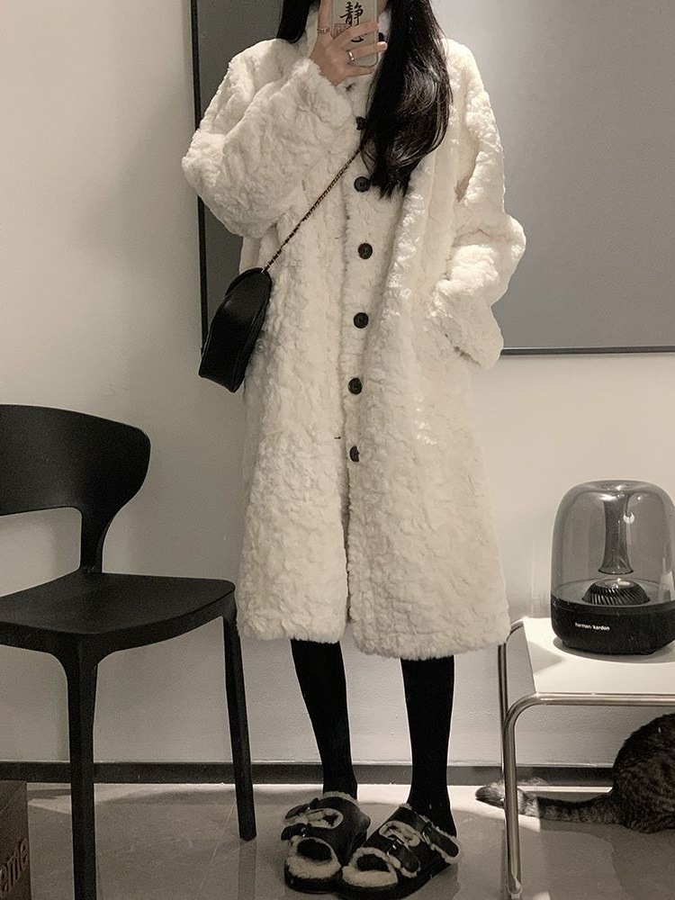 양고기 양모 코트 무릎 위의 여자 긴 코트 가을과 겨울 새로운 두꺼운 올 매치 토끼 모피 두꺼운 느슨한 목걸이