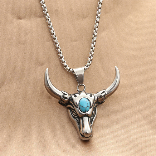 European and American Titanium Steel Bull Head Pendant Personality Punk Retro Trend Male Stainless Steel Turquoise Bull Head Necklace 280603