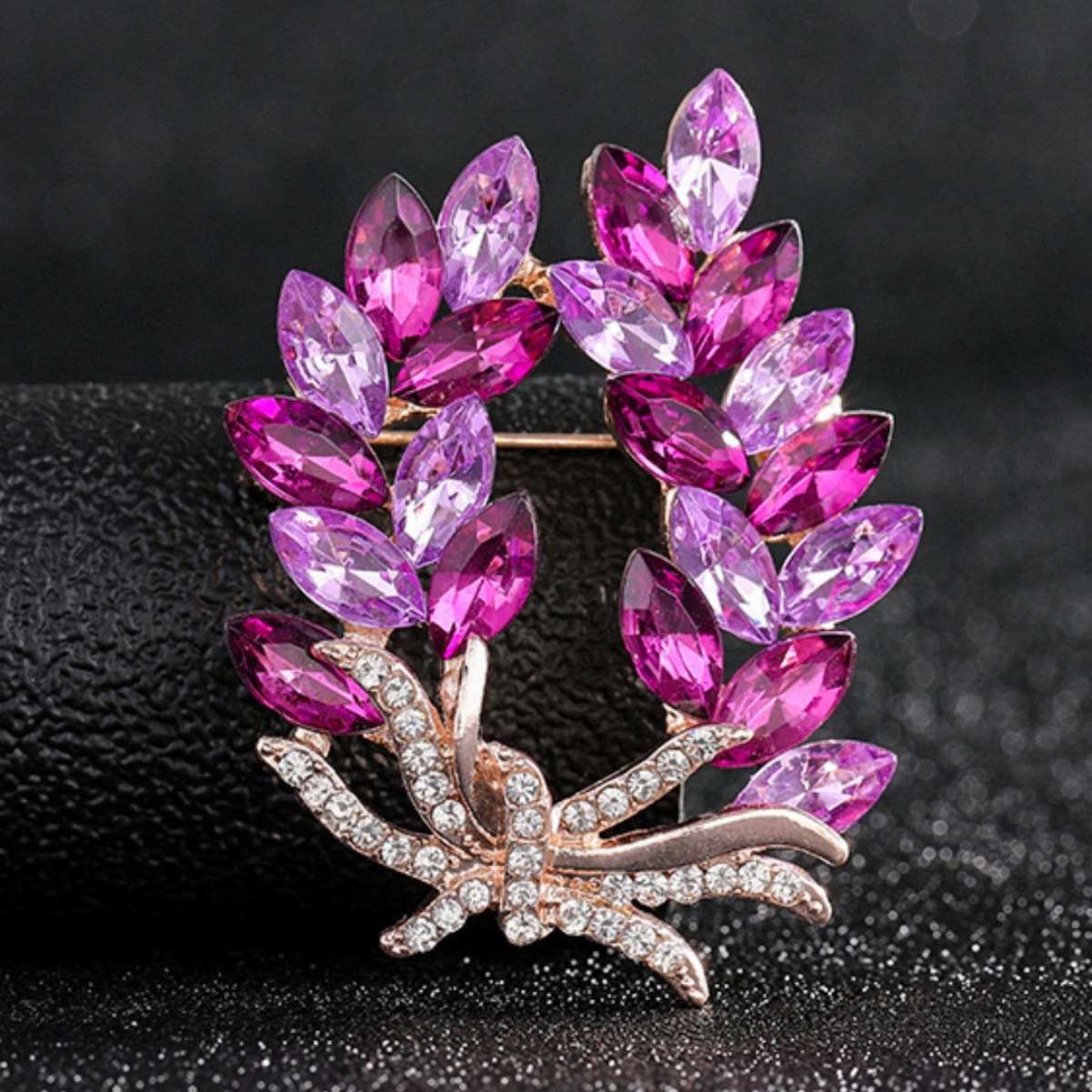 AliExpress Venta caliente Bauhinia broche de gama alta femenino temperamento anti-exposición pin diamante incrustado trigo oreja ramillete traje Accesorios image 3