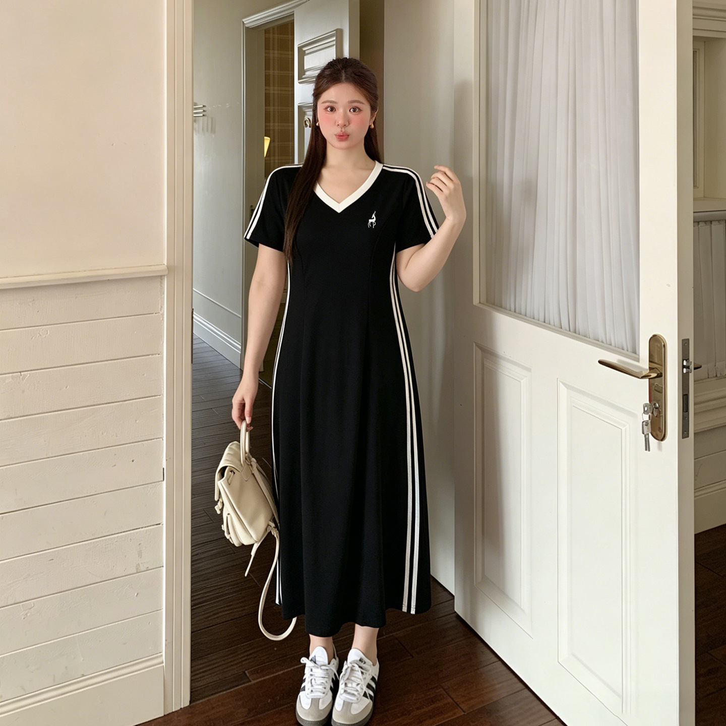 Mu Jun Plus Size Women's American Retro Sports Style Dress 2026 Summer Color-Block Waist-Slimming Long Dress 234533