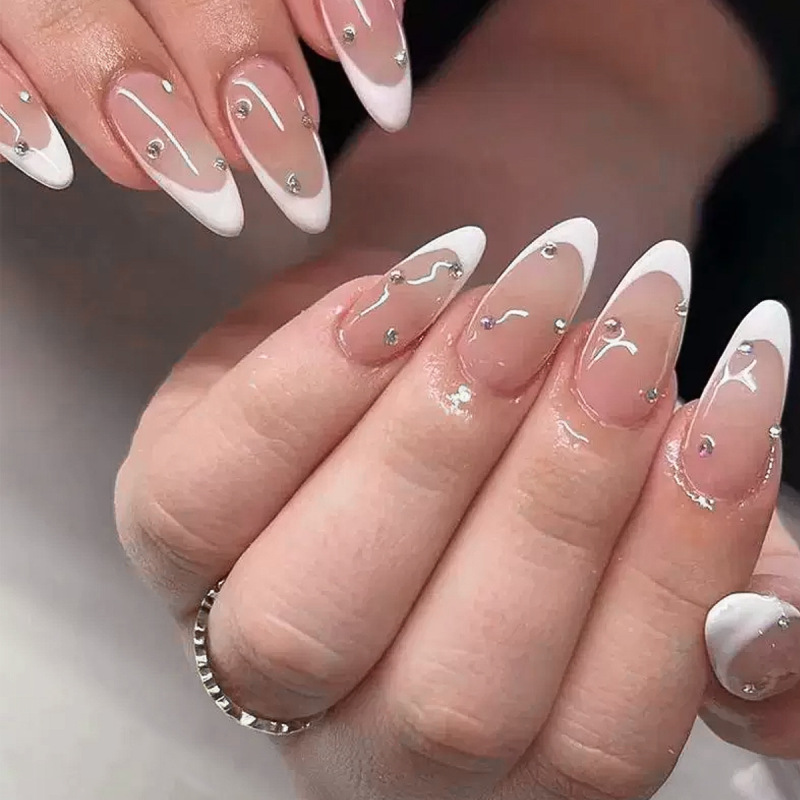 New Simple French White Nail Pieces Spot Drill Flash Drill Wear Nail Pieces Wholesale Almond Fake Nail Art
