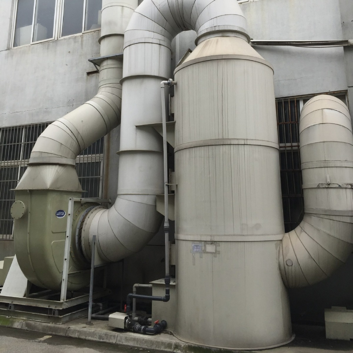 新款PP废气净化塔 酸雾吸收塔 喷漆废气净化塔 石墨粉尘吸收塔