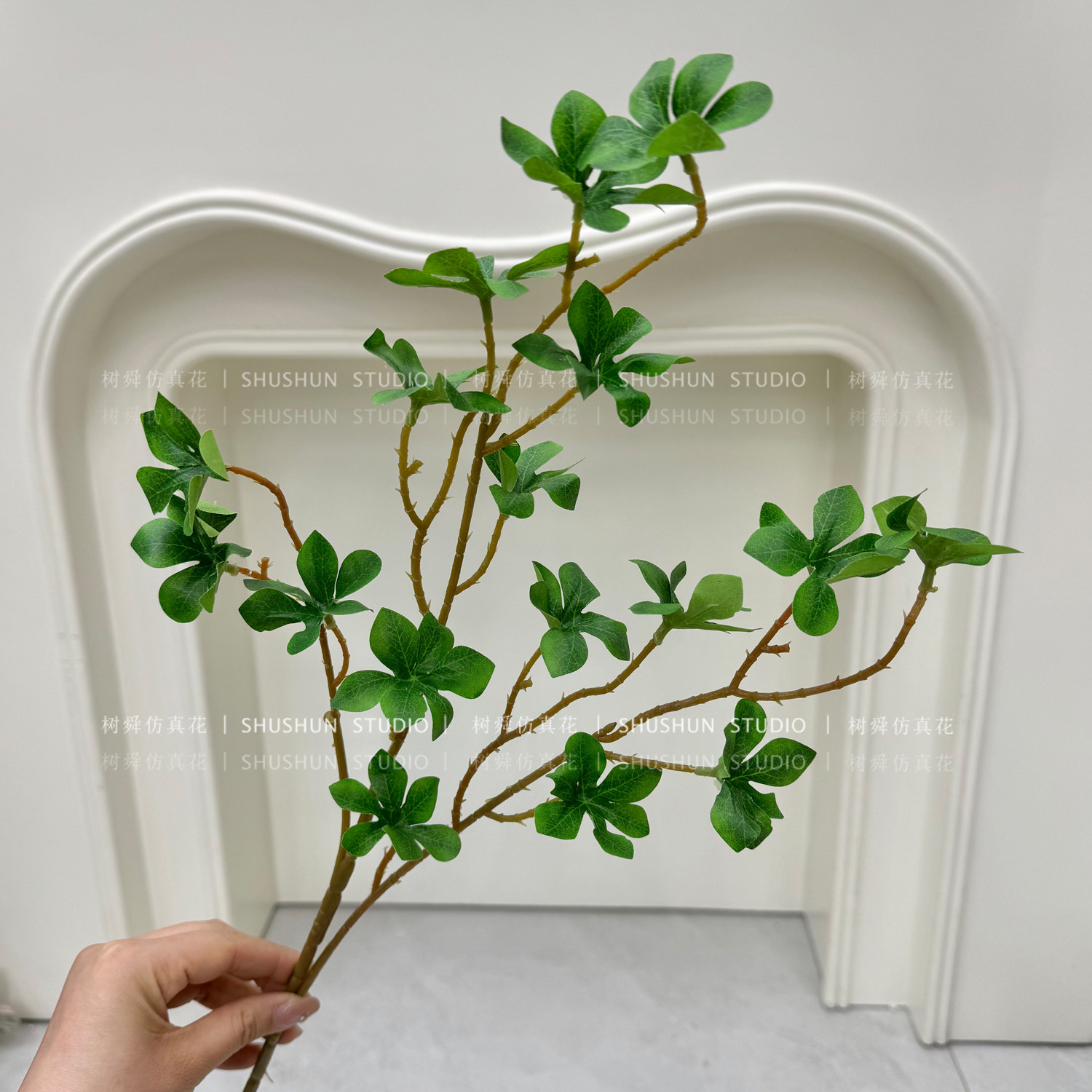 Reloj de araña 17 hojas pequeñas