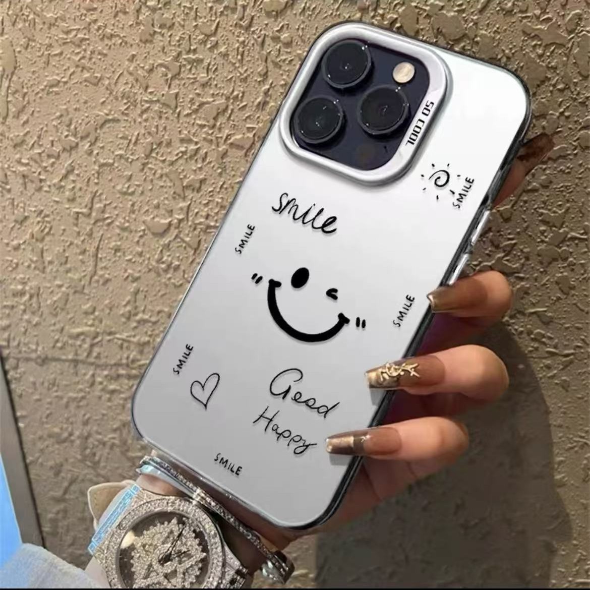 Nueva cara sonriente de moda para iPhone 16 funda para teléfono móvil Apple 15promax/14 anti-caída 13pro12 tendencia