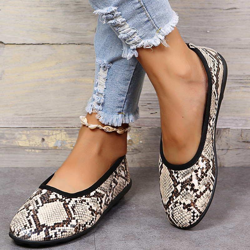 Snake Pattern Round Head Flat Bottom Shoes NSYBJ104643