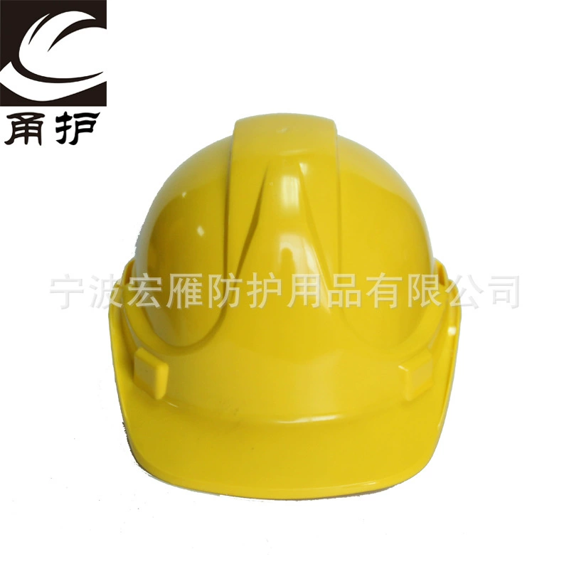 Производитель поставляет дышащий шлем для защиты труда, пластиковую подкладку, стропу с храповым механизмом, строительную инженерную защитную крышку.