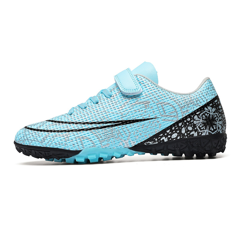 Fábrica baja velcro estudiantes entrenamiento diario zapatillas de fútbol transfronterizas Amazon largo clavos cortos zapatos de fútbol juveniles