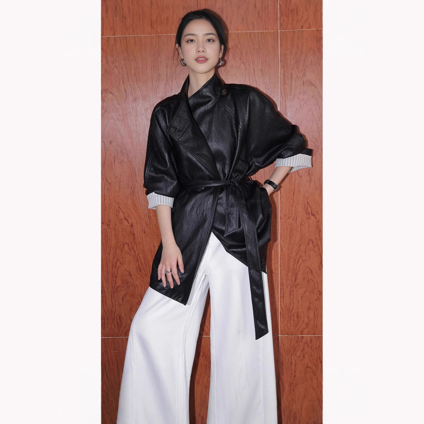 Black Mid-Length Leather Jacket for Women in Early Spring & Fall, Waistband, High-End Retro Elegant, Loose Jacket and Outwear