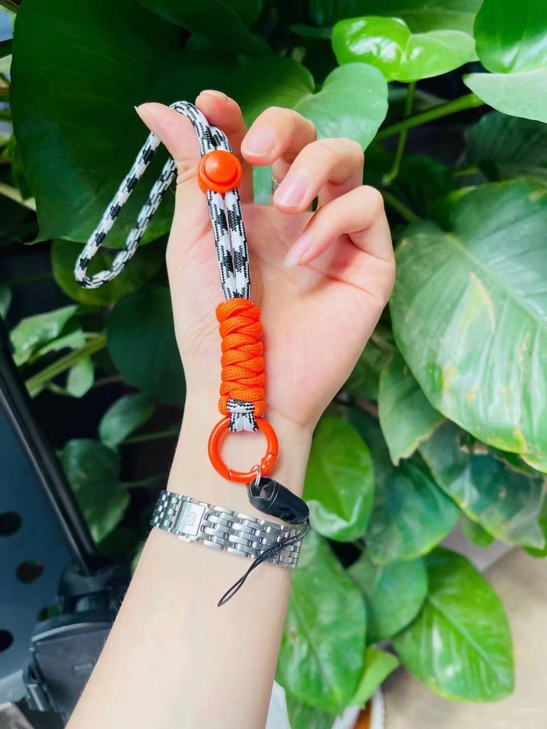 Nuevo teléfono móvil contraste color cordón Halter anti-perdido ajustable muñeca cuerda llavero cuerda trenzada hecha a mano cuerda de mano de dos colores