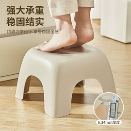 收纳盒;衣钩/挂钩;马桶清洁垫