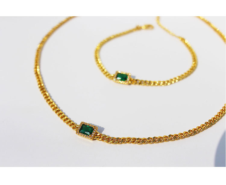 Brass Real Gold Plated Light Luxury Retro Emerald Zircon Copper Clavicle Chain Bracelet display picture 1