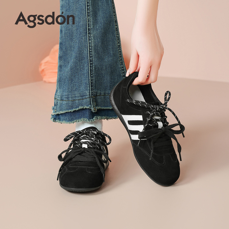 Zapatos de entrenamiento alemán rojos de Augu Shi Deng para mujeres 2025 nuevos zapatos de suela gruesa de otoño zapatos deportivos casuales zapatos de ballet para mujeres