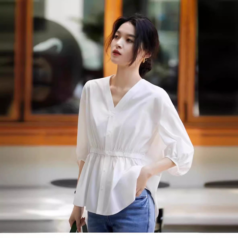 Lazy style loose V-neck lantern sleeve doll shirt silk long sleeve shirt women's fashion age-reducing design top fashion