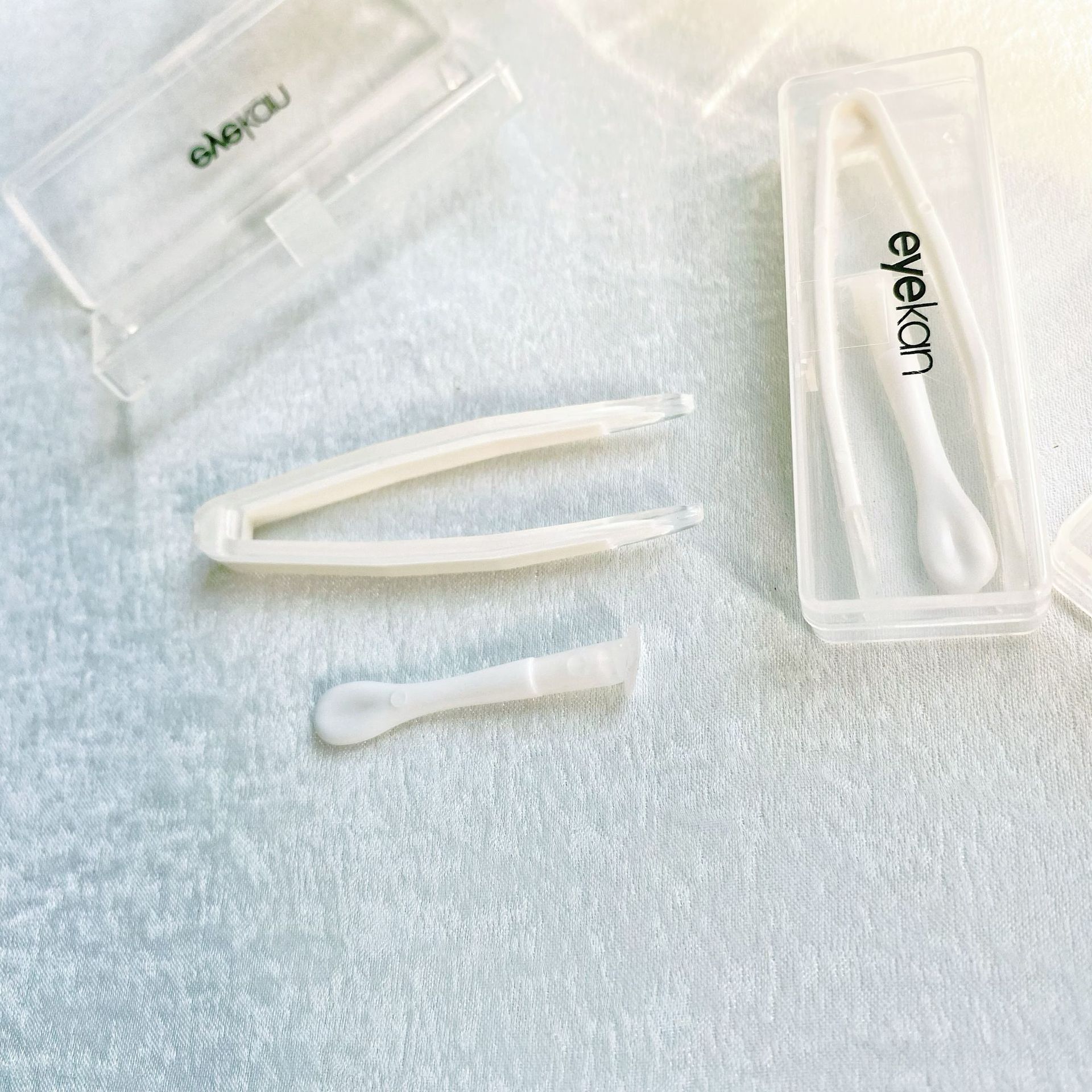 8d5f9eb91294053e5e3bfbf90f905f