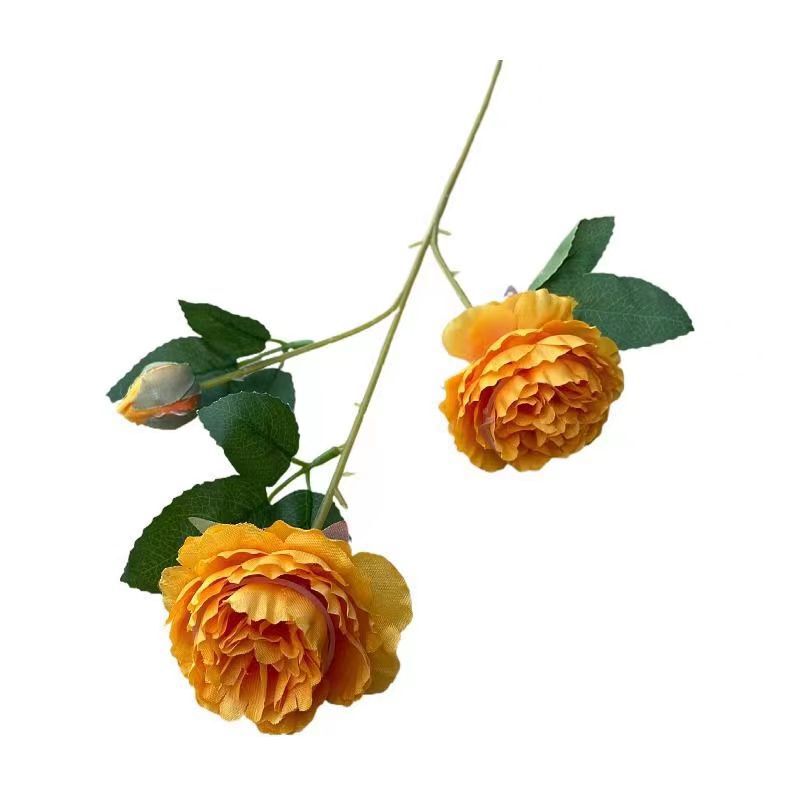 洋牡丹の造花は花の家庭の客間に花束を飾っています。|undefined