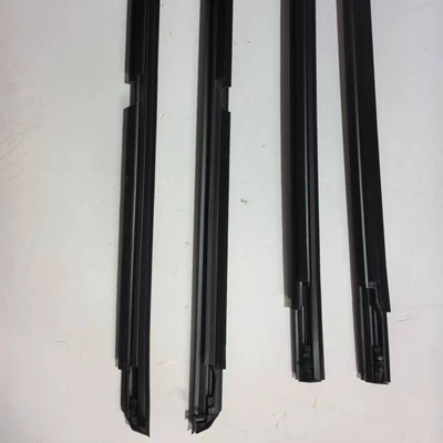 Vehicle Sealing Strip Weatherstripping Car Door and Window