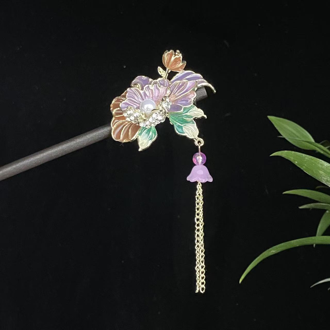 Hairpin 2372