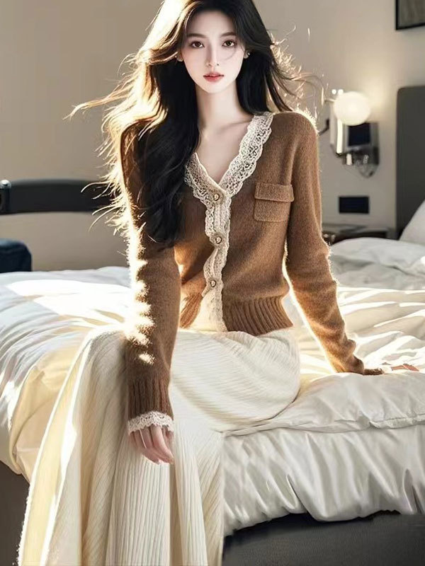 秋季穿搭高级感漂亮女装盐系轻熟风小众设计咖色针织上衣裤子套装|undefined