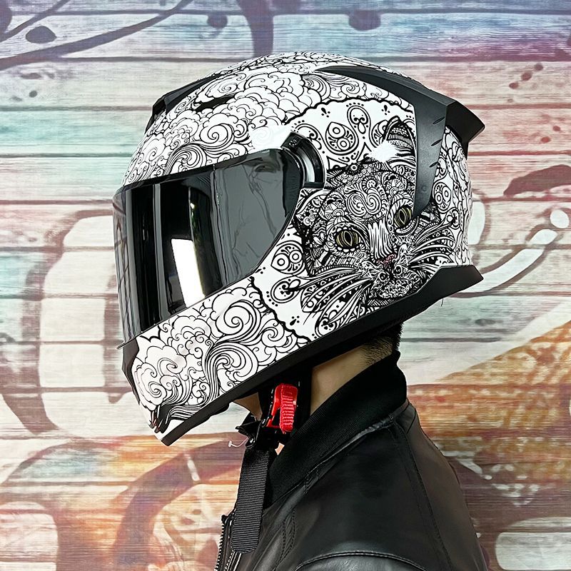 Casco de coche eléctrico LVS para hombres y mujeres de verano casco completo casco colorido personalidad fresco casco de carreras verano