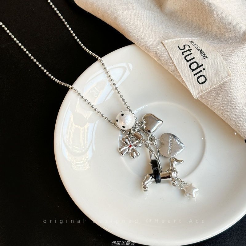 韓国ブロガーと同じスタイルのラブパピータッセルネックレス、女性用ニッチデザインロングアクセサリー、ユニークな鎖骨チェーン|undefined