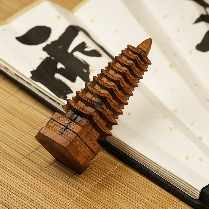 雷撃ナツメ文昌塔装飾品木彫りルームリビングルームブティック装飾品九階塔木彫り細かい彫刻|undefined