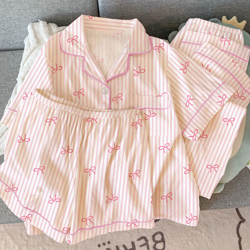 Source Factory New Spring and Summer Pajamas Women's Cardigan suit Short-sleeved Cartoon Wrinkled Cloth Three-piece Home Clothes