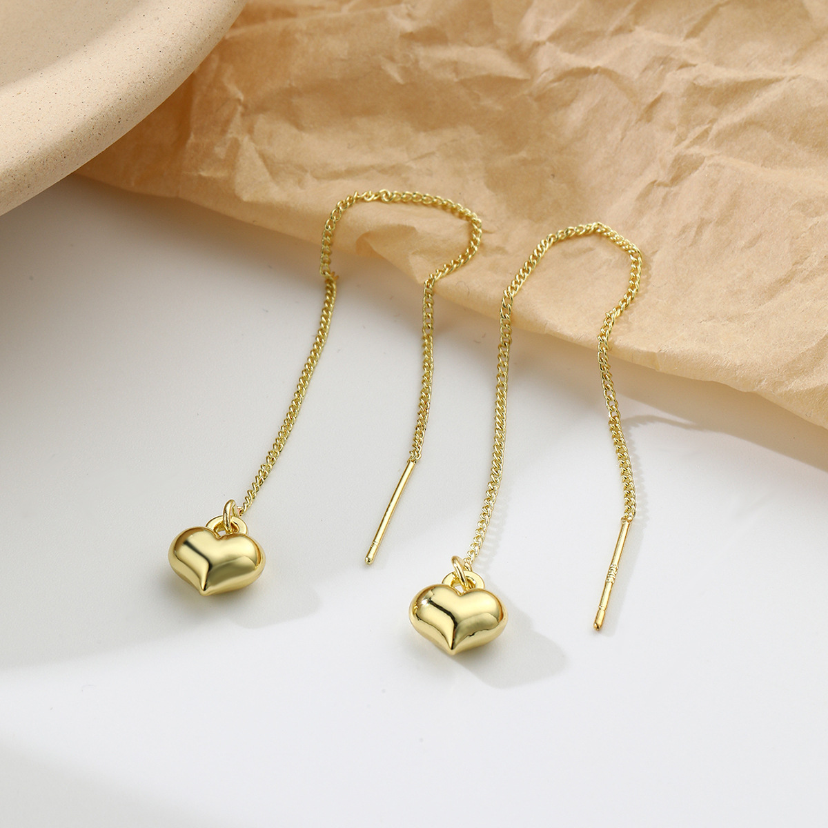 hot accessories Long high end pearl earrings Zircon crystal bee earrings Colorful bird earrings_voghion.com