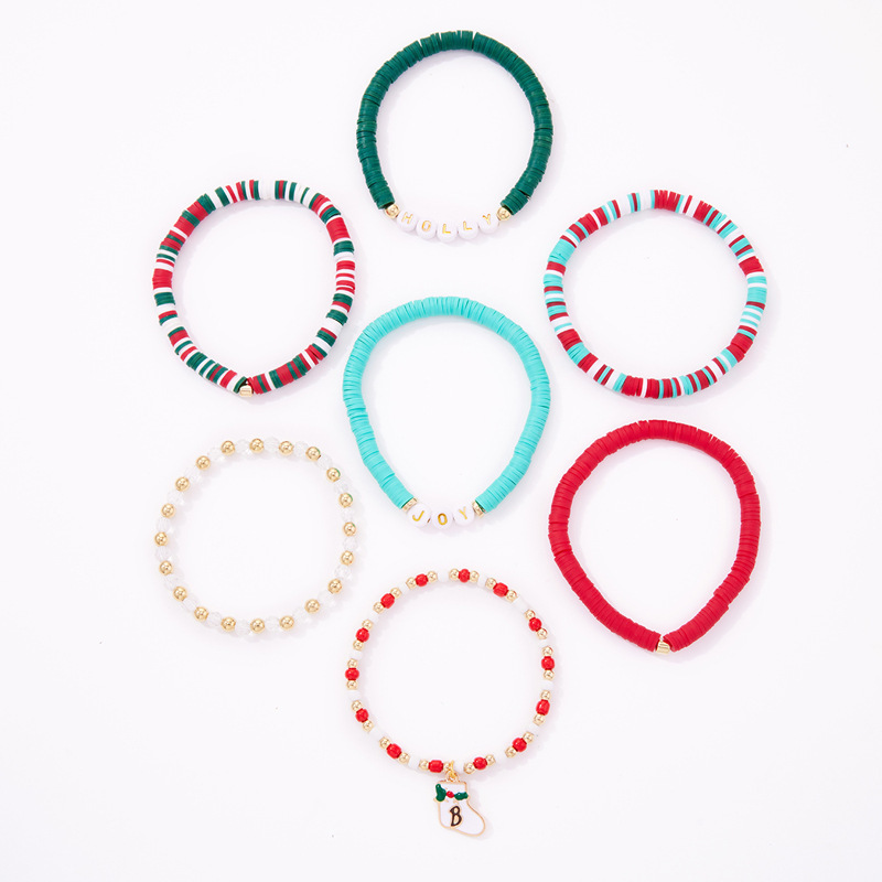 跨境新款圣诞节靴子吊坠手链7件套个性时尚多层叠戴水晶软陶手串