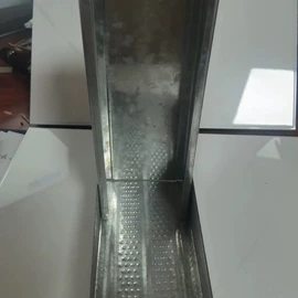 铝天花;轻钢龙骨;扣板