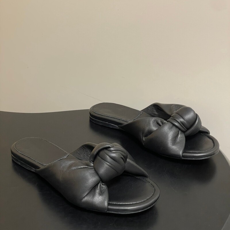 Cross-Border Light Luxury French-Style Soft Leather Knotted Slip-On Sandals Bv Simple Open-Toe Flat Women's Slippers European and American Large Sizes Direct Supply