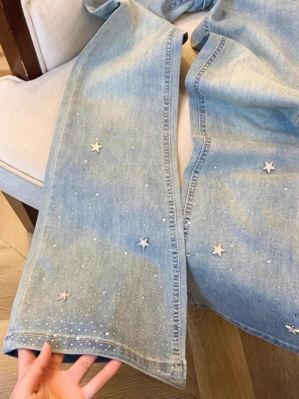 浅蓝色星星烫钻高腰微喇牛仔裤女春秋新款烫钻重工弹力显瘦马蹄裤|undefined