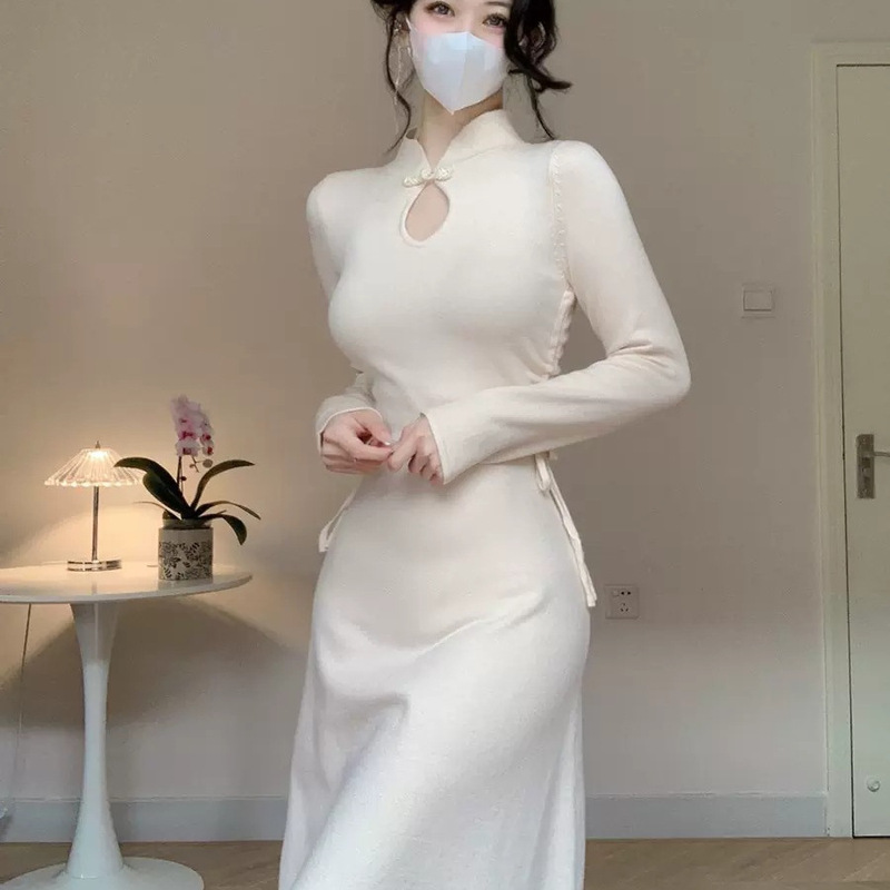 New Formal Occasion Elegant Hip-Hugging Skirt for Women in Autumn and Winter, Paired with a Coat, a Beautiful Dress for Pear-Shaped Figures