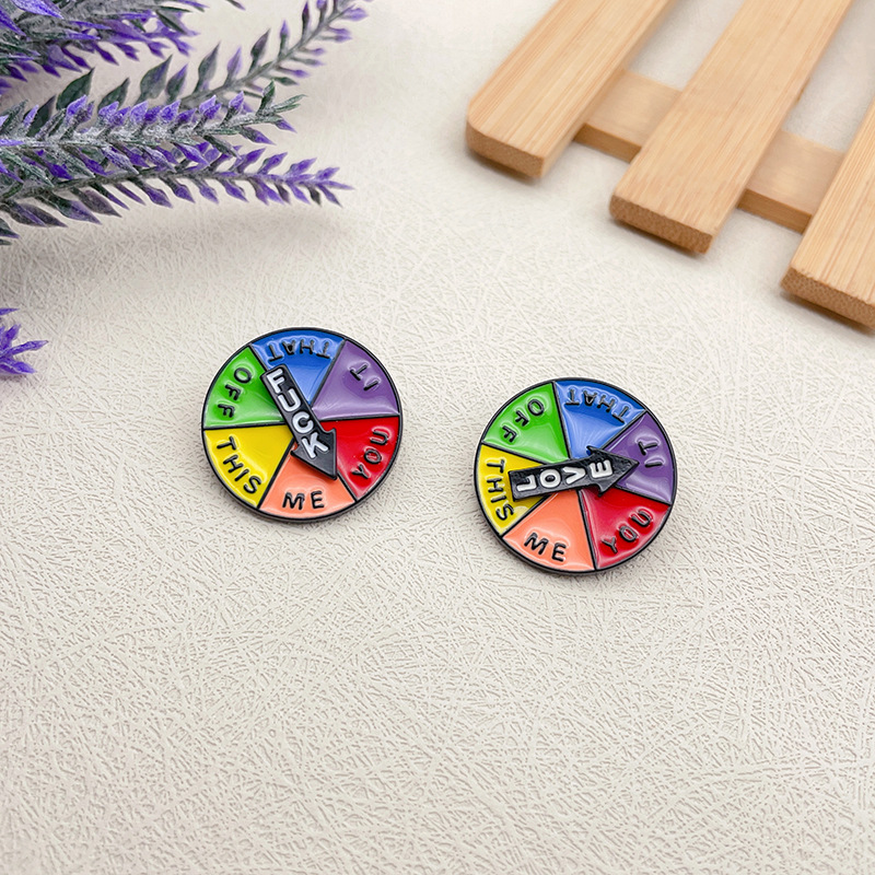 8g Weight Brooches Classification Cute Pin Letter Turntable Alloy Enamel Unisex Brooches