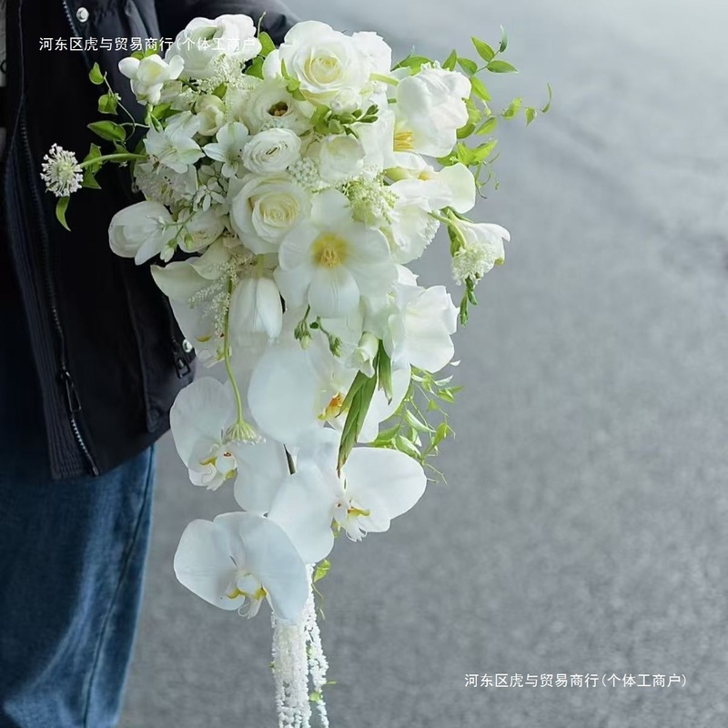手捧花瀑布垂坠感新娘花束 结婚摄影仿真花绿白假花家居台面装饰|undefined